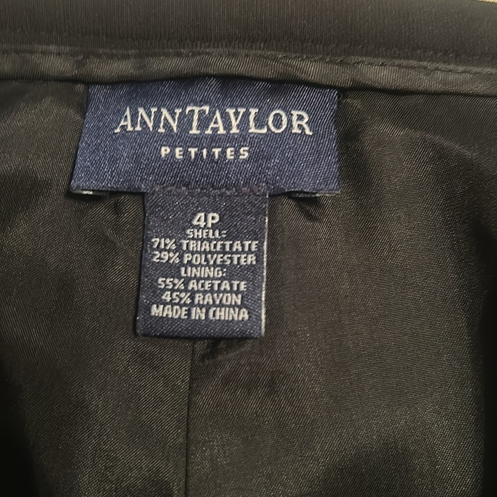 Ann Taylor - The Petite Side Zip Trouser Pant - Size 4P - Picture 5 of 9
